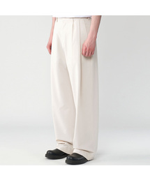 UNTAPPED STUDIO（アンタップドスタジオ）の「ダブルツーピンタックワイドスラックス3カラー（スラックス）」