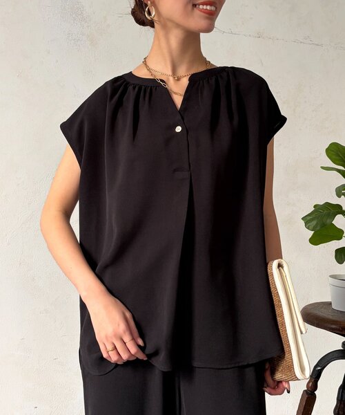 Chez toi(シェトワ)の「【セットアイテム】キーネックシャツ×イージーパンツ(つなぎ/オールインワン・レディース・モカ/ブルー/ブラック・FREE)」の4枚目の写真