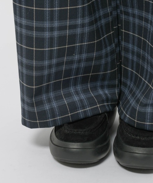 niko and...(ニコアンド)の「チェックポケットタックパンツ(その他パンツ・レディース・アイボリー/ネイビー・FREE)」の15枚目の写真