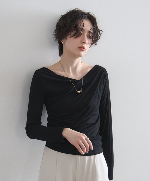 &. NOSTALGIA(アンドドットノスタルジア)の「テレコリブドレープカットソー(Tシャツ/カットソー・レディース・アイボリー/ブラック・M)」の15枚目の写真