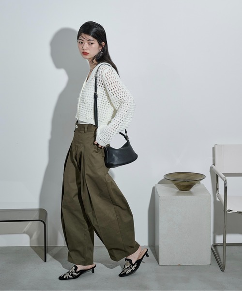 THE YOn（ザヨン）の「フラップラウンドミニショルダーバッグ（ショルダーバッグ・レディース・レッド/モカ/ブラック・FREE）」の11枚目の写真