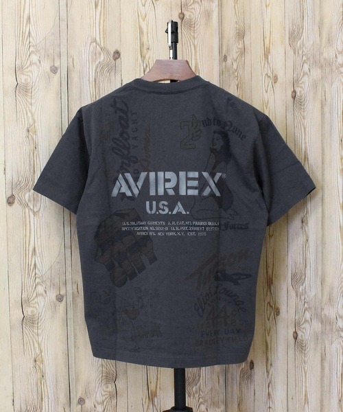 AVIREX(アヴィレックス)の「ARCHIVE PRINT TEE(Tシャツ/カットソー・メンズ・チャコールグレー/アイボリー・XXL/XL/L/M)」の8枚目の写真