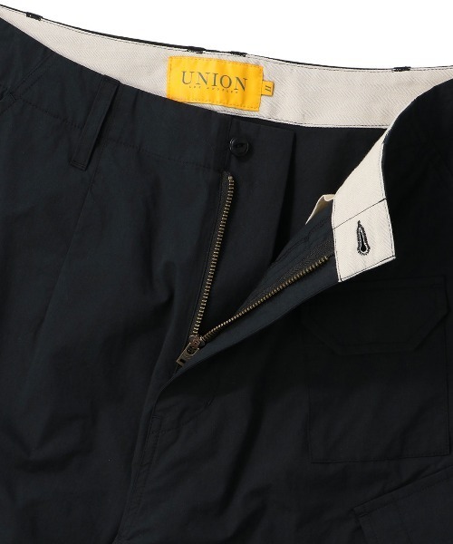 UNION（UNION TOKYO）（ユニオン）の「UNION TOKYO FRAZIER PANT ユニオントーキョー カーゴパンツ（カーゴパンツ・メンズ・ブラック/ライトグレー・XL/L/M/S）」の4枚目の写真