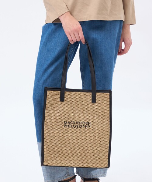MACKINTOSH PHILOSOPHY(マッキントッシュ フィロソフィー)の「ロゴ刺しゅうサマートート(トートバッグ・レディース・チャコールグレー/ベージュ・FREE)」の11枚目の写真