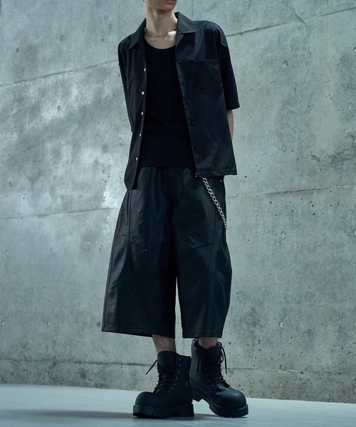 LANDNESS(ランドネス)の「【LANDNESS/ランドネス】COATED CURVE DENIM HALF PANTS/コーティッドカーブデニムハーフパンツ(デニムパンツ・メンズ・ブラック・S/M/L)」の9枚目の写真