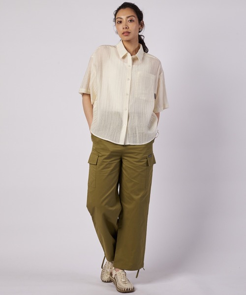 Eddie Bauer(エディーバウアー)の「エアロライト シアー ブラウス(シャツ/ブラウス・レディース・シルバーグレー/カーキブラウン/アイボリー・M/L/XL/S)」の4枚目の写真