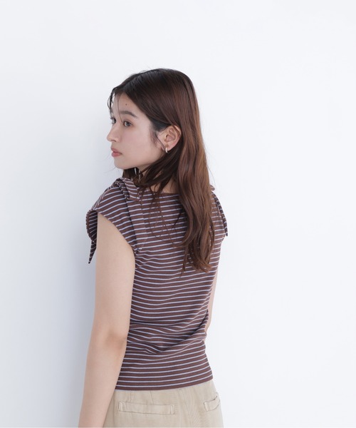 NATURAL BEAUTY BASIC(ナチュラルビューティーベーシック)の「ショルダーリボンボーダートップス(Tシャツ/カットソー・レディース・ブラウン系その他/ネイビー系/ホワイト系その他・フリ-)」の13枚目の写真