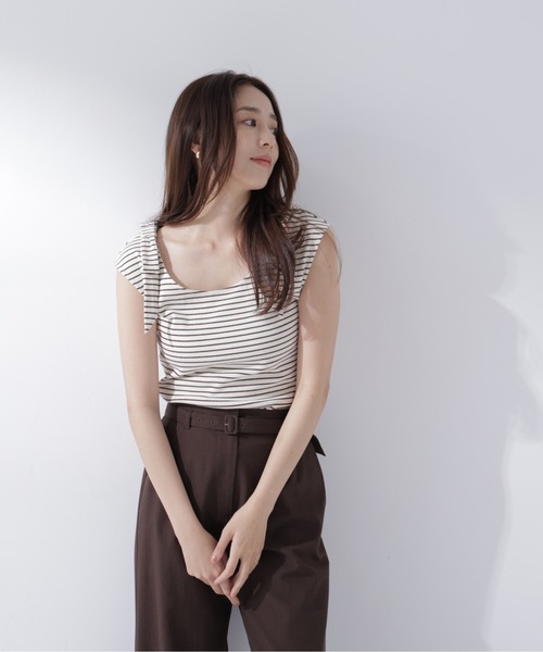 NATURAL BEAUTY BASIC(ナチュラルビューティーベーシック)の「ショルダーリボンボーダートップス(Tシャツ/カットソー・レディース・ブラウン系その他/ネイビー系/ホワイト系その他・フリ-)」の9枚目の写真
