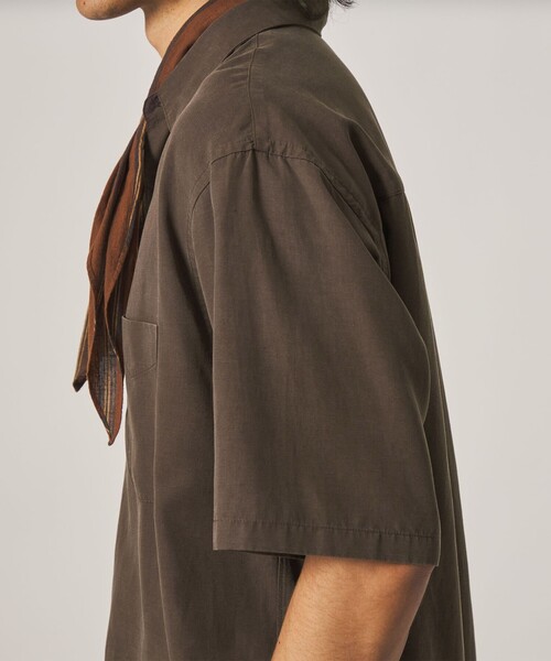 Steven Alan(スティーブンアラン)の「<Steven Alan> スラブ レギュラーカラー ショートスリーブ シャツ(シャツ/ブラウス・メンズ・ダークブラウン/ベージュ/ダークグレー/ライトブルー・XL/L/M/S)」の19枚目の写真
