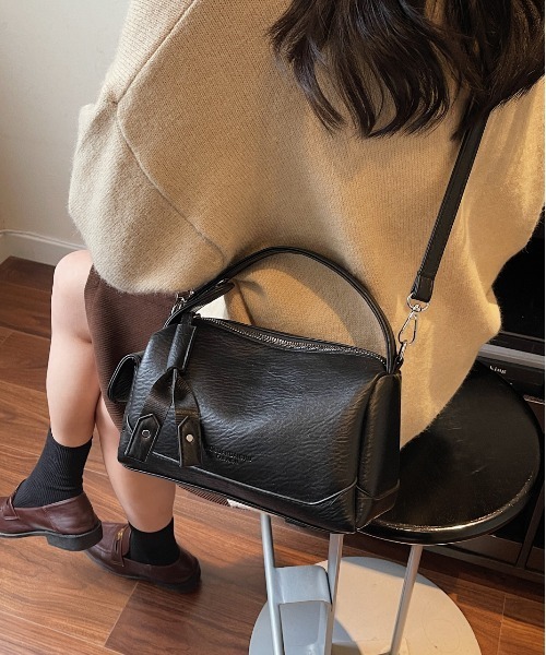 FREE STYLISTS(フリー スタイリスト)の「Y2K ヴィンテージ調 ギミック ショルダーバッグ 多ポケット(ショルダーバッグ・レディース・ダークブラウン/ブラック・FREE)」の12枚目の写真