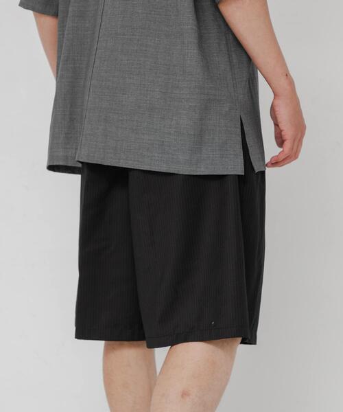 ANOTHER OFFICE(アナザー オフィス)の「ANOTHER OFFICE H.STRIPE BERMUDA PANTS(その他パンツ・メンズ・ブラック・3/2)」の3枚目の写真