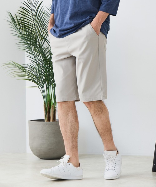 Blue Standard (ブルースタンダード)の「【BLUE STANDARD/ブルースタンダード】【遮熱&UVカット&接触冷感の高機能パンツ】スーパーストレッチショートパンツ ストレッチ 軽量 イージーケア 毛玉レス(その他パンツ・メンズ・チャコールグレー/ブラック/ベージュ/アイボリー・LARGE/MEDIUM/X-LARGE)」の12枚目の写真