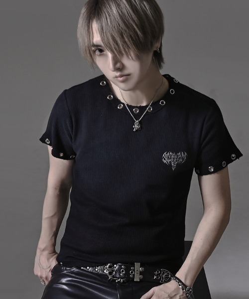 RUDOL(ルドル)の「『RUDOL/ルドル』グラデーション汚し加工サーマルフェザープリントTシャツ(Tシャツ/カットソー・メンズ・ブラック/オフホワイト・L/M)」の5枚目の写真