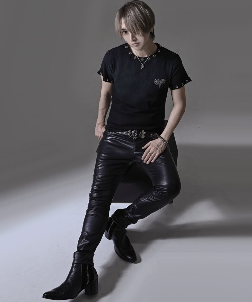 RUDOL(ルドル)の「『RUDOL/ルドル』グラデーション汚し加工サーマルフェザープリントTシャツ(Tシャツ/カットソー・メンズ・ブラック/オフホワイト・L/M)」の3枚目の写真