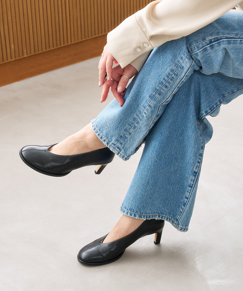 LE TALON(ルタロン)の「5.5cmオブリークパンプス(パンプス・レディース・ブラック系その他/ナチュラル・25cm/24.5cm/24cm/23.5cm/23cm/22.5cm/22cm)」の14枚目の写真