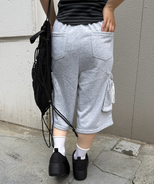 continuer de NICE CLAUP(コンティニューデナイスクラップ)の「リボンカーゴハーフ裏毛PT(その他パンツ・レディース・ブラック/トップグレー/ピンク・FREE)」の12枚目の写真