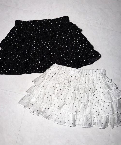 me+em select(ミームセレクト)の「【 インパン裏地付 】ドットリボンフリルミニスカート / dot ribbon frill mini skirt※※(スカート・レディース・ホワイト/ブラック・FREE)」の4枚目の写真