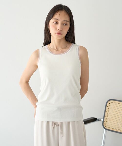 earth music&ecology(アースミュージックアンドエコロジー)の「エッジチュールラメテレコタンクトップ(タンクトップ・レディース・アイボリー/グレー/ブラック・FREE)」の17枚目の写真