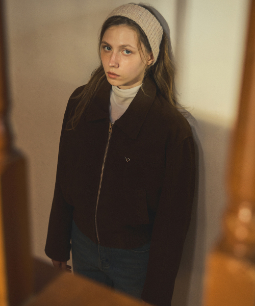 OURNOSTALGIA(アワー ノスタルジア)の「real goat leather suede blouson jacket_Camel(ブルゾン・レディース・キャメル・FREE)」の5枚目の写真
