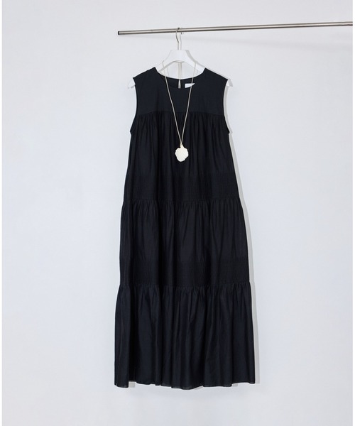 ADAM ET ROPE'(アダムエロペ)の「【AAYUSHI for ADAM ET ROPE'】別注Cotton voile long dress(ワンピース・レディース・ブルー/ブラック/ピンク・FREE)」の1枚目の写真