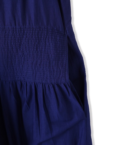 ADAM ET ROPE'(アダムエロペ)の「【AAYUSHI for ADAM ET ROPE'】別注Cotton voile long dress(ワンピース・レディース・ブルー/ブラック/ピンク・FREE)」の12枚目の写真