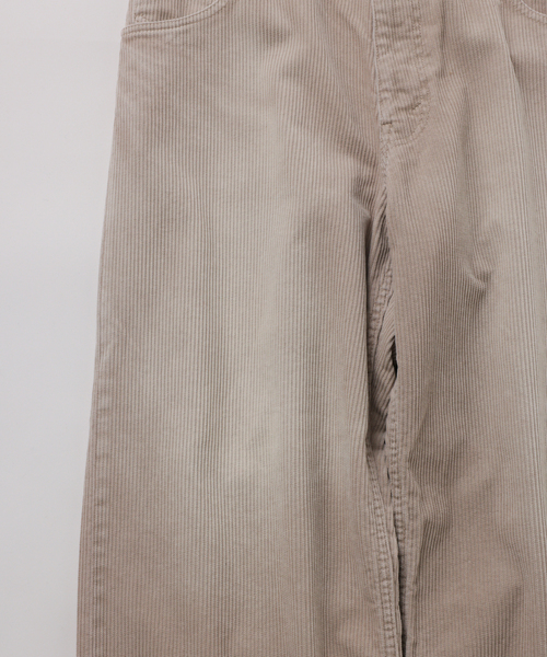 UNFOLLOW(アンフォロー)の「【FOLL / フォル】faded corduroy wardrobe jeans(デニムパンツ・メンズ・ベージュ/グレー・1/2/3)」の8枚目の写真