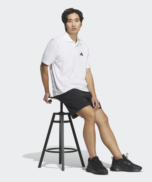 adidas(アディダス)の「エッセンシャルズ プラス ルーズフィット スモールロゴ 半袖ポロシャツ / アディダス adidas(ポロシャツ・メンズ・ホワイト・XX-LARGE/3XL/LARGE/MEDIUM/SMALL/X-LARGE)」の5枚目の写真