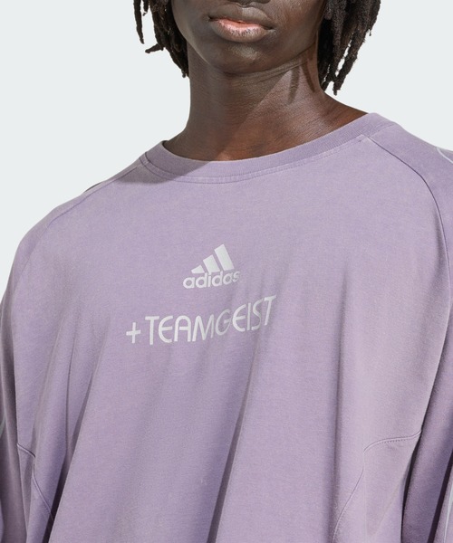 adidas(アディダス)の「Adilenium シーズン 4 チームガイスト グラフィック 長袖Tシャツ / ロンT / アディダスオリジナルス adidas Originals(Tシャツ/カットソー・メンズ・バイオレット・X-SMALL/X-LARGE/SMALL/MEDIUM/LARGE/3XL/XX-LARGE/XX-SMALL)」の4枚目の写真