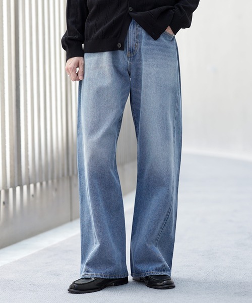 ASTRONOMY(アストロノミー)の「3D CURVED TWIST DENIM PANTS / 3Dカーブツイストデニムパンツ(デニムパンツ・メンズ・ネイビー系/ダークネイビー/ブルー系その他/ブルー系/ブラウン/ブラック系・M/S/L/XL)」の6枚目の写真
