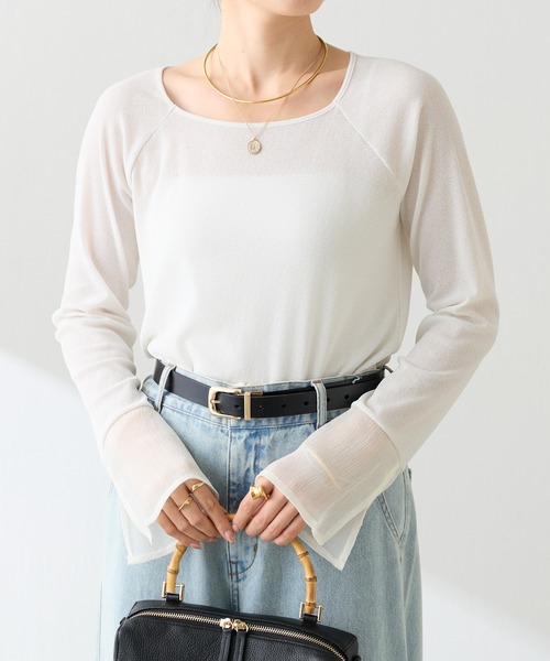 COLLAGE GALLARDAGALANTE(コラージュガリャルダガランテ)の「日焼け対策に使えるラメリブスクエアシアーT(Tシャツ/カットソー・レディース・ブラック/ホワイト/ホワイト系その他/ネイビー・FREE)」の15枚目の写真