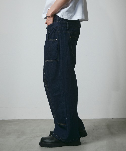 DAZE(デイズ)の「レイヤードデザイン ダブルニー デニムワイドパンツ(デニムパンツ・メンズ・ダークブルー・SMALL/MEDIUM/LARGE/X-LARGE)」の21枚目の写真