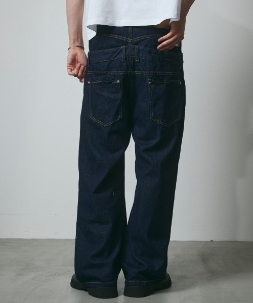 DAZE(デイズ)の「レイヤードデザイン ダブルニー デニムワイドパンツ(デニムパンツ・メンズ・ダークブルー・SMALL/MEDIUM/LARGE/X-LARGE)」の11枚目の写真