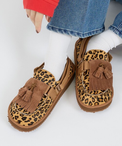 SHAKA(シャカ)の「【SHAKA/シャカ】ミュール タッセル カウ/MULE TASSEL COW/シューズ(モカシン/デッキシューズ・レディース・ブラック系その他/ブラウン系その他・25/24/23)」の1枚目の写真