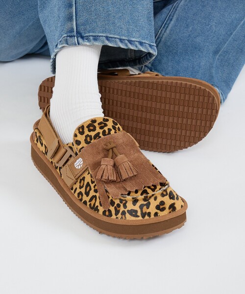 SHAKA(シャカ)の「【SHAKA/シャカ】ミュール タッセル カウ/MULE TASSEL COW/シューズ(モカシン/デッキシューズ・レディース・ブラック系その他/ブラウン系その他・25/24/23)」の4枚目の写真