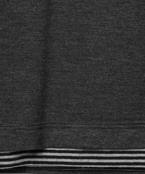 LAND MUSEUM(ランドミュージアム)の「LAND MUSEUM/ボーダーレイヤードヘンリーTシャツ(Tシャツ/カットソー・メンズ・ブラック/グレー・MEDIUM/LARGE)」の3枚目の写真