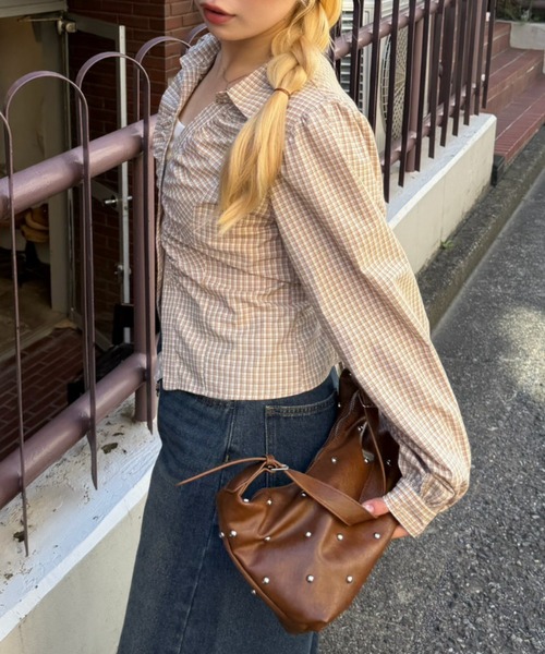 continuer de NICE CLAUP(コンティニューデナイスクラップ)の「胸ギャザーレースアップ長袖ブラウス(シャツ/ブラウス・レディース・ブラウン系その他/ブラック系その他/イエロー系その他・FREE)」の18枚目の写真