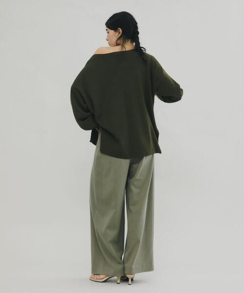 LAATO（ラート）の「off shoulder knit（ニット/セーター・レディース・レッド/カーキ・FREE）」の7枚目の写真