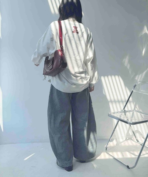 AS KNOW AS plus(アズノゥアズプラス)の「☆フロッキーロゴロンT【UNISEX ITEM】(Tシャツ/カットソー・レディース・オフホワイト/ブラウン/チャコールグレー・FREE)」の7枚目の写真