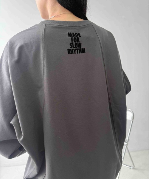 AS KNOW AS plus(アズノゥアズプラス)の「☆フロッキーロゴロンT【UNISEX ITEM】(Tシャツ/カットソー・レディース・オフホワイト/ブラウン/チャコールグレー・FREE)」の18枚目の写真