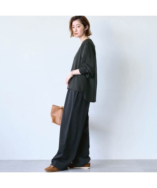 座(THE)パンツ(ザパンツ)の「ベルメゾン・座(THE)ブラウス(シャツ/ブラウス・レディース・オフホワイト/セージグリーン/グレイッシュブルー/ネイビー/ブラック・M/L/LL/S)」の17枚目の写真