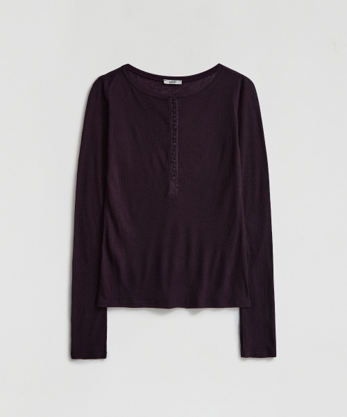 LMOOD WOMEN(エルムード ウーマン)の「JANE リブシアーTシャツ ダークプラム(Tシャツ/カットソー・レディース・その他・36/38)」の2枚目の写真