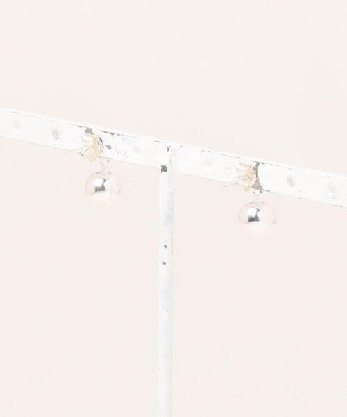 Scrap Book（スクラップブック）の「【atto”】stamen ピアス（ピアス（両耳用）・レディース・シルバー・FREE）」の2枚目の写真