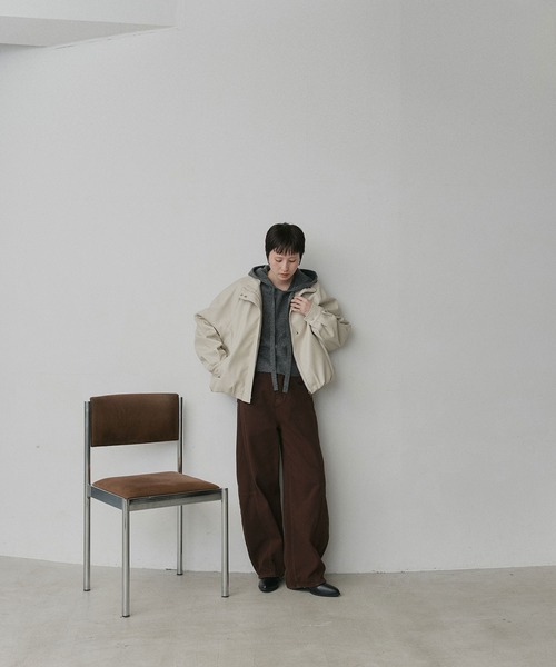 ad thie(アドティエ)の「コンパクト フーディー ニット プルオーバー(ニット/セーター・レディース・グレー/ブラック/アイボリー・FREE)」の21枚目の写真