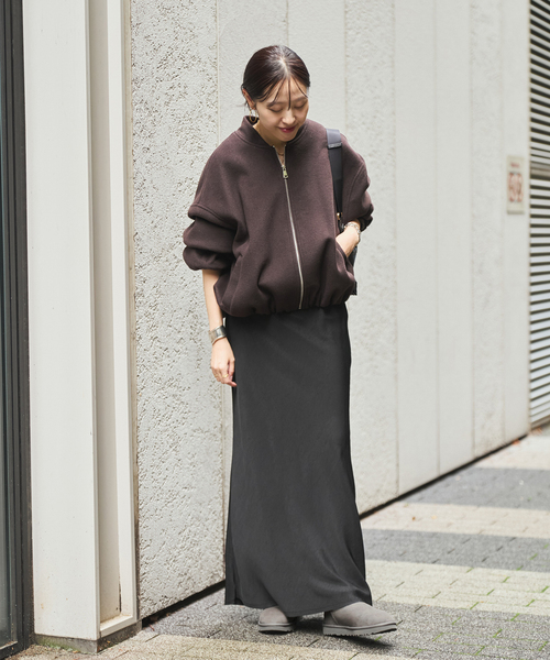 UGG(アグ)の「《追加》UGG/アグ W CLASSIC ULTRA MINI(ブーツ・レディース・ブラウン/チャコールグレー・23cm/25cm/24cm)」の3枚目の写真