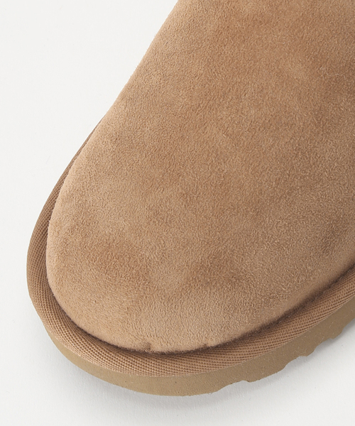 UGG(アグ)の「《追加》UGG/アグ W CLASSIC ULTRA MINI(ブーツ・レディース・ブラウン/チャコールグレー・23cm/25cm/24cm)」の21枚目の写真