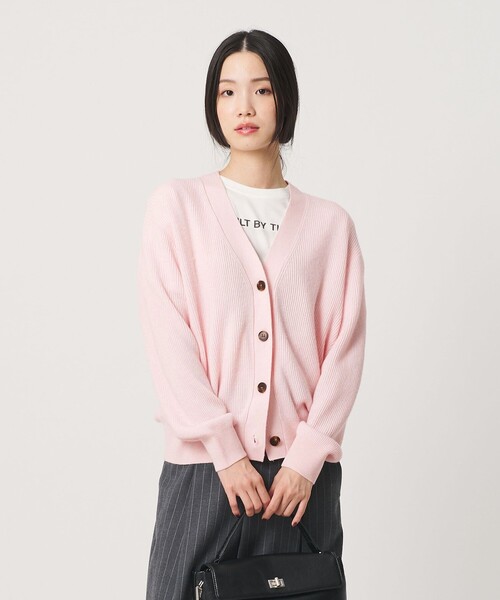 BEAUTY&YOUTH UNITED ARROWS(ビューティーアンドユースユナイテッドアローズ)の「ウールブレンド 畦 Vネックカーディガン ウォッシャブル(カーディガン/ボレロ・レディース・ライトピンク/オフホワイト/ダークブラウン・FREE)」の7枚目の写真