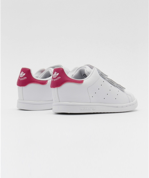 adidas(アディダス)の「キッズ adidas アディダス STAN SMITH CF I スタンスミス CF I B32704 16SP WTH/WTH/BOPINK(スニーカー・キッズ・ホワイト系その他・13/16/14/12/15 )」の4枚目の写真