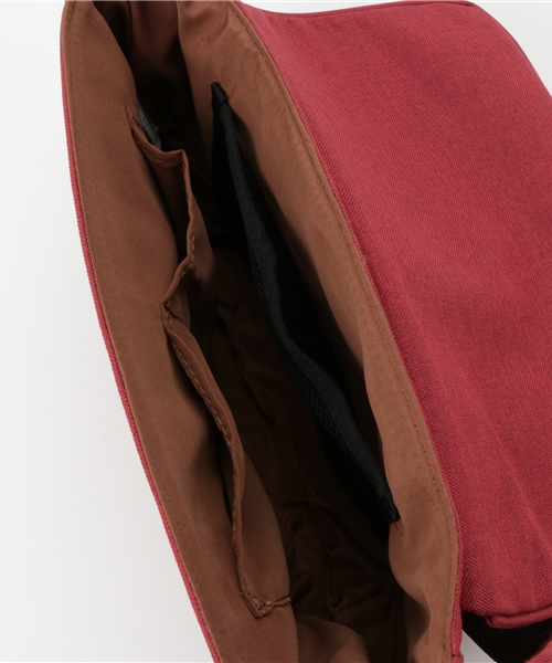 anello（アネロ）の「【anello】 アネロ 杢ポリキャンバスショルダーバッグ       （ショルダーバッグ・レディース・ブラック/レッド・ONE SIZE）」の7枚目の写真