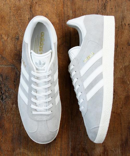 adidas（アディダス）の「＜adidas＞∴Originals GAZELLE アディダスガゼル スニーカー ◆（スニーカー・レディース・ブラック/ライトグレー/ワインレッド・24.0cm/23.5cm/24.5cm/23.0cm/25.0cm）」の3枚目の写真