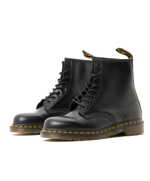 Dr. Martens(ドクターマーチン)の「DR.MARTENS ドクター・マーチン 1460Z 8EYE BOOT / 8ホールブーツ(ブーツ・メンズ・ブラック・7/8/ 9)」の1枚目の写真